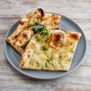 GARLIC NAAN